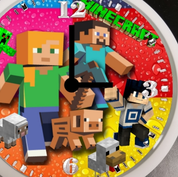 COPY - Minecraft clock with led lights - Picture 3 of 3